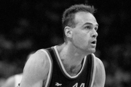 Lenda do basquete mundial, Oscar Schmidt faleceu nesta sexta-feira (17)
