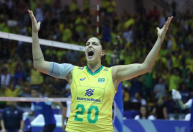 Medalhista de prata pela Seleção Brasileira anuncia aposentadoria do vôlei