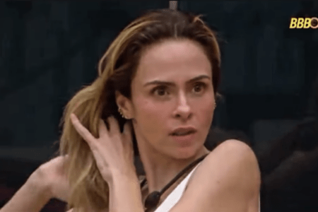 Ana Paula Renault em conversa no BBB 26