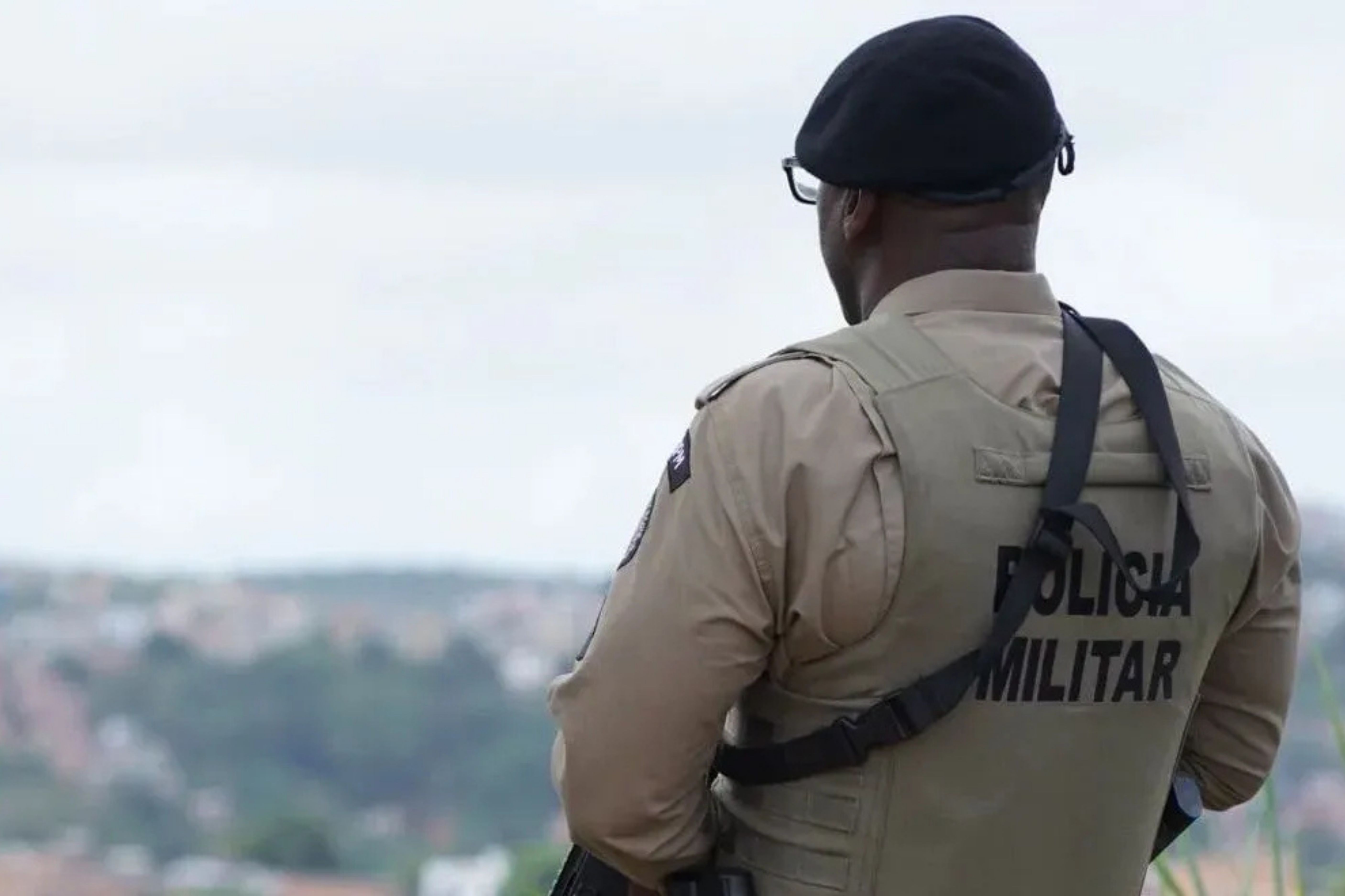Policial é baleado durante tentativa de assalto em Salvador