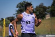 Em negociação com o Fluminense, Hulk participa de treino com grupo do Atlético