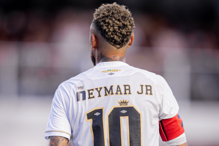 Neymar, do Santos, durante jogo contra o Fluminense