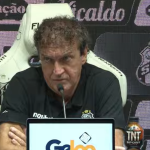 Santos: Cuca projeta chegada de reforços, mas faz ponderação