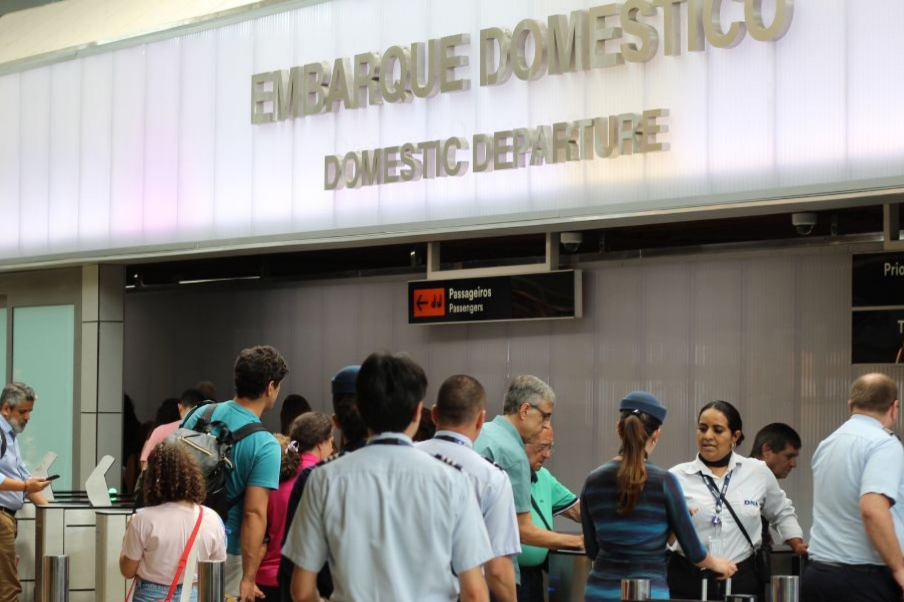 Feriado de Tiradentes deve levar mais de 200 mil passageiros ao Aeroporto de Confins