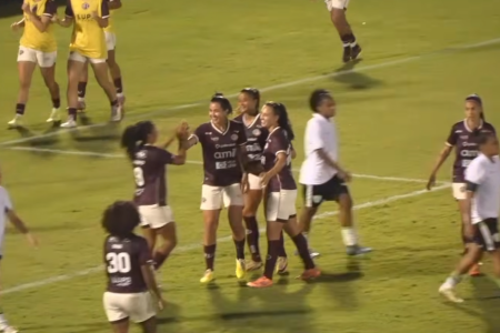 Ferroviária goleou o América