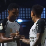 Lingard decide, Corinthians vence Barra-SC e abre vantagem na Copa do Brasil