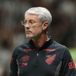 Athletico-PR: veja resposta de Odair Hellmann sobre elenco e contratações