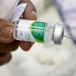 Vacina contra gripe está disponível na Praça do Bairro Santa Helena
