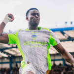Em dia infeliz de Estêvão, City goleia Chelsea e cria clima de final na Premier League