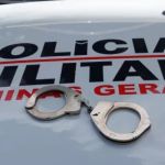 Homem é morto com golpe de faca em bar na Grande BH; suspeito é preso
