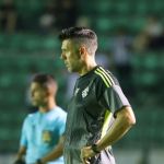 Pezzolano explica ausência de titular do Inter na vitória sobre o Athletic-MG
