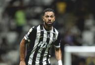 Lateral do Atlético, Renan Lodi 'bate na trave' e aguarda nova oportunidade na Seleção