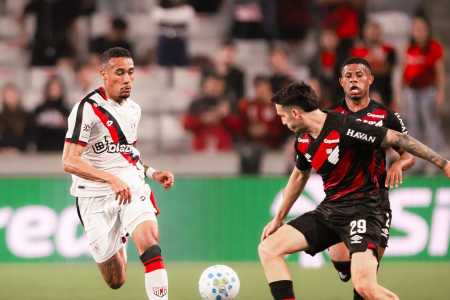 Athletico-PR e Atlético-GO fizeram primeiro duelo em busca de uma vaga nas oitavas da Copa do Brasil
