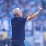 Luís Castro, do Grêmio, manda recado sobre sequência de jogos antes da Copa