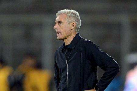 Luís Castro, técnico do Grêmio