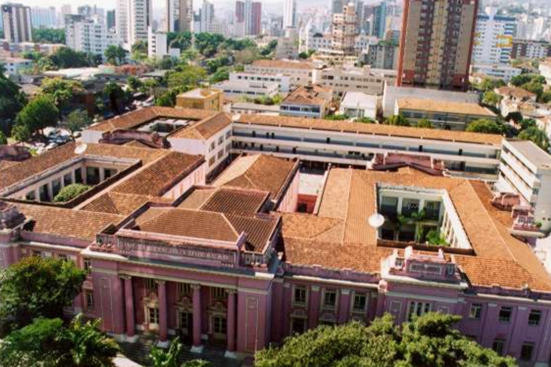 Reforma do Instituto de Educação (IEMG) deve ser concluída em junho de 2027