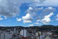 Belo Horizonte segue fria nesta segunda-feira (25)? Veja a previsão do tempo