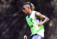 Palmeiras ou Europa? Entenda os planos de Danilo, volante do Botafogo