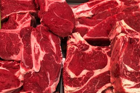 Carne bovina: Brasil bate recorde de exportação em 2026 com receita bilionária
