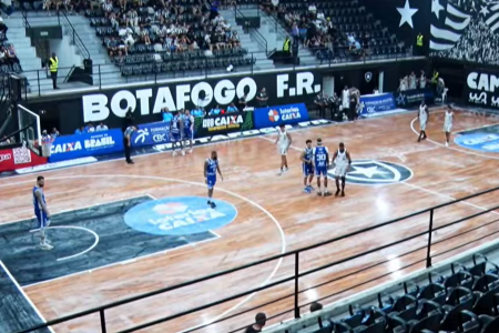 Jogo entre Botafogo e Cruzeiro pelo NBB