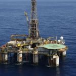 Petroleiras lucram US$ 3 mil por segundo em 2026 durante crise no Oriente Médio