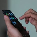 Golpe do amor: como criminosos usam redes sociais para enganar e extorquir vítimas