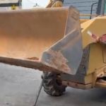 Motociclista morre após colisão com retroescavadeira no Tiradentes, em Ipatinga