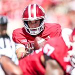 Draft da NFL 2026 começa com Mendoza favorito e dúvidas após 1ª escolha