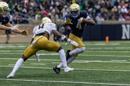 Jeremiyah Love é um dos destaques do Draft da NFL 2026 • Univesidade de Notre Dame/Divulgação