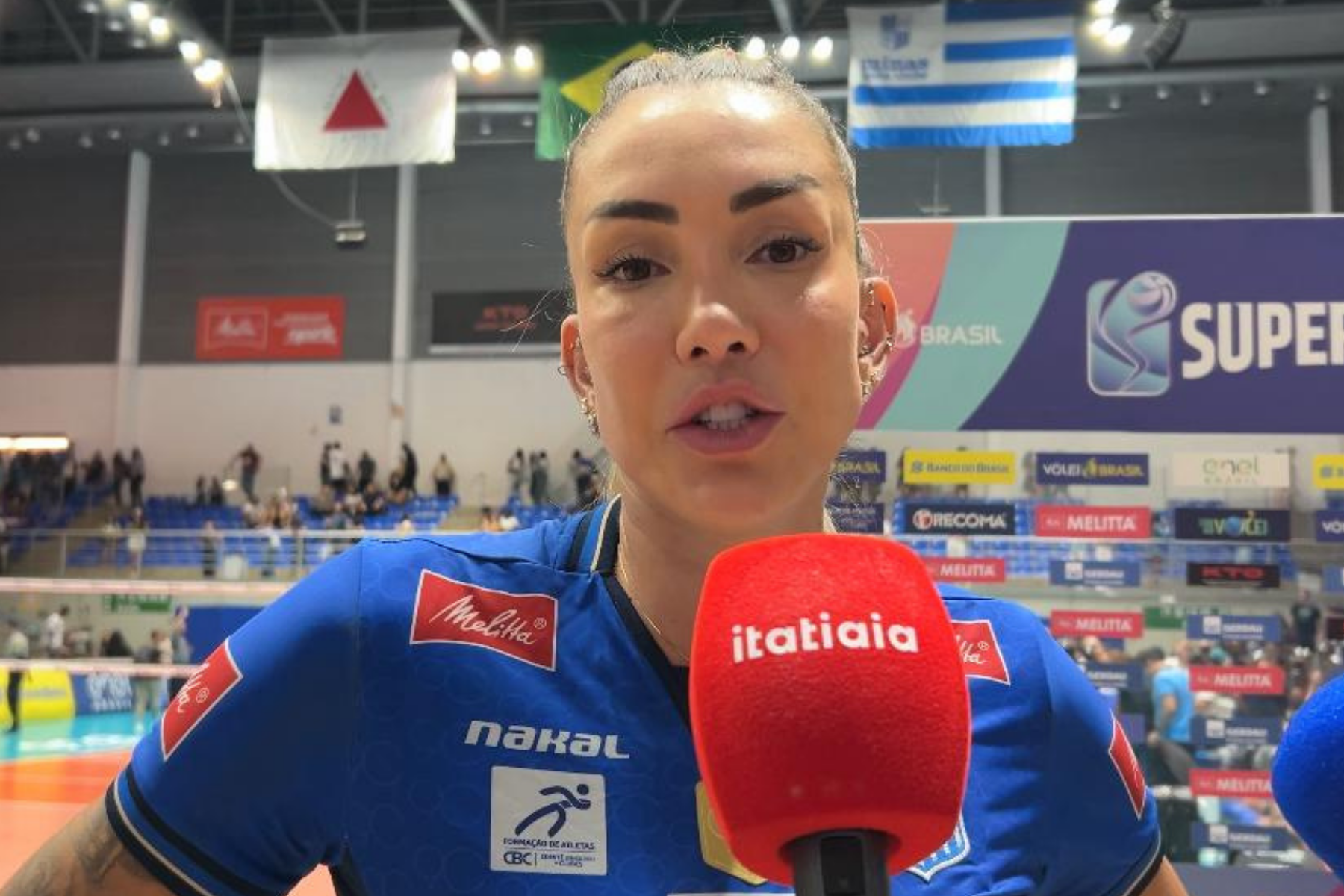 Thaisa analisa derrota do Gerdau Minas e projeta jogo decisivo: 'Botar o pé no chão'