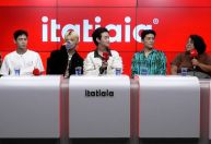 Banda coreana 2Z relembra momento icônico em BH e faz apelo para reencontrar fã