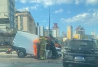 Motorista morre após perder controle de direção e bater em poste na Via Expressa, em BH