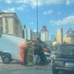 Motorista morre após perder controle de direção e bater em poste na Via Expressa, em BH