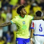 Clube europeu mantém interesse em joia do Athletico-PR e pode fazer investida
