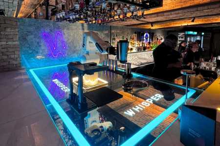 Whisper Bar e Lounge