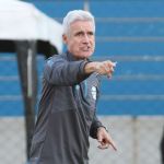 As opções de Luís Castro no Grêmio para o GreNal pelo Brasileiro