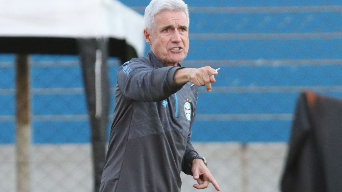 As opções de Luís Castro no Grêmio para o GreNal pelo Brasileiro