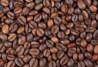 Exportação de café cai 8% em março com entressafra e guerra no Oriente Médio