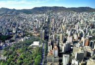 Fechamento de empresas cresce mais que abertura em BH no início de 2026