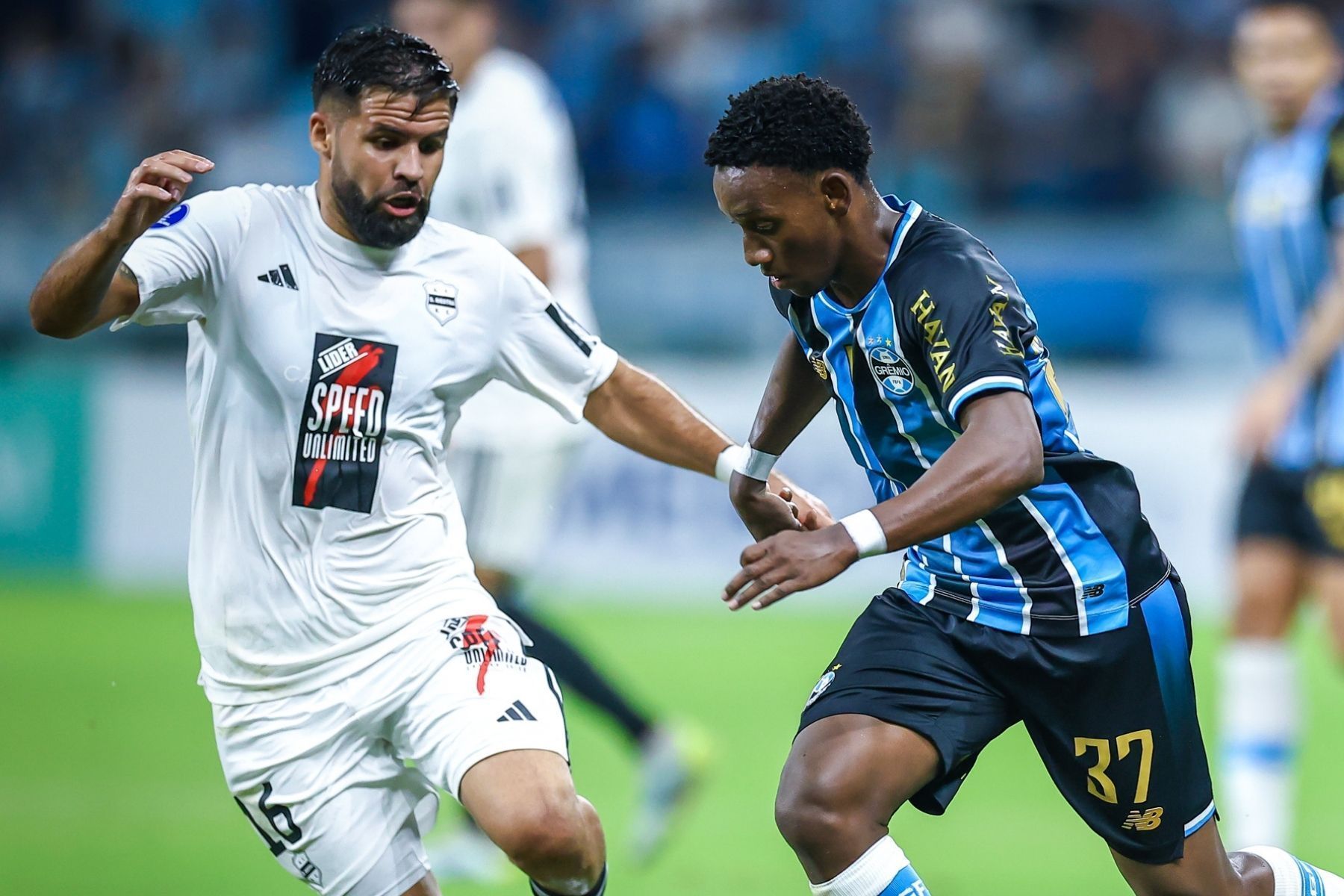 Grêmio fatura prêmio com a vitória sobre o Deportivo Riestra pela Sul-Americana