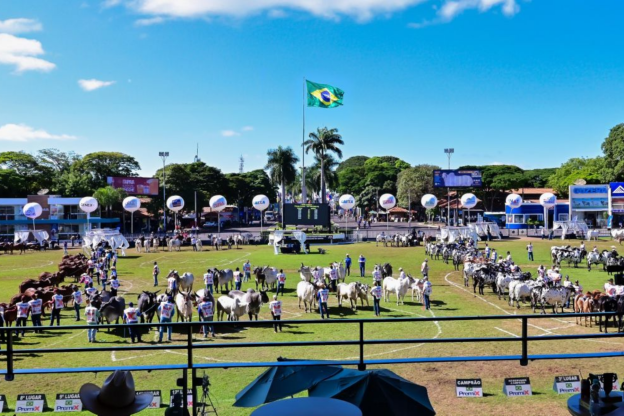 Expozebu começa neste sábado (25) na expectativa de receber 400 mil visitantes
