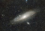 Por que as galáxias gigantes do Universo jovem pararam de formar estrela