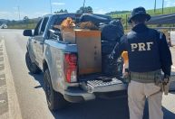 PRF prende quatro com mercadorias sem nota em veículo da prefeitura na BR-381