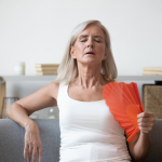 Nutricionista explica como melhorar sintomas da menopausa pela alimentação