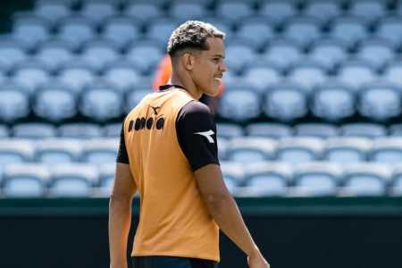 Wallisson em treino do Coritiba