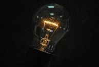 Tarifa social: 300 mil famílias correm risco de perder desconto na conta de luz em MG