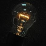 Quais eletrodomésticos gastam mais energia em casa? Saiba os 'vilões' da conta de luz