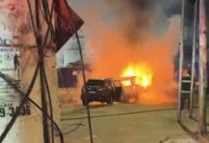 Perseguição policial termina com carro em chamas no Centro de SP; três são detidos