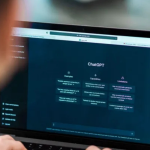 Entenda por que a OpenAI enfrenta 'onda' de processos por ataque a tiros no Canadá