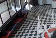 Vídeo: diretor salva escola de ataque ao imobilizar atirador nos EUA